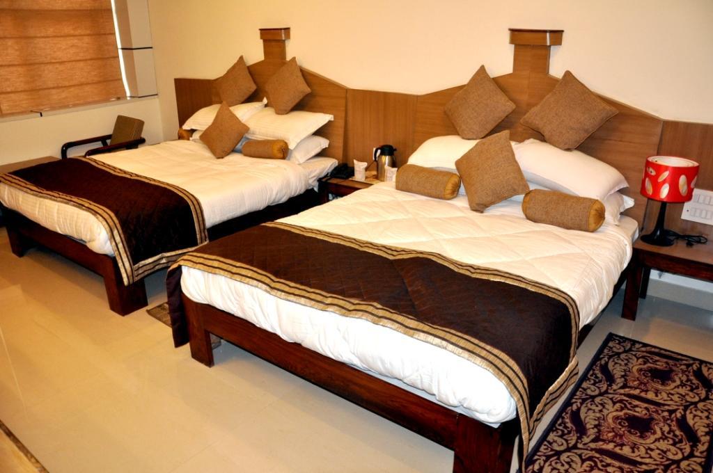 Hotel Mount View Katra  Ruang foto