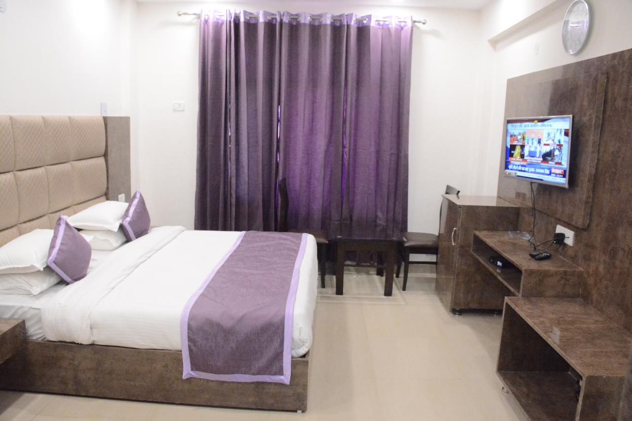 Hotel Mount View Katra  Bagian luar foto