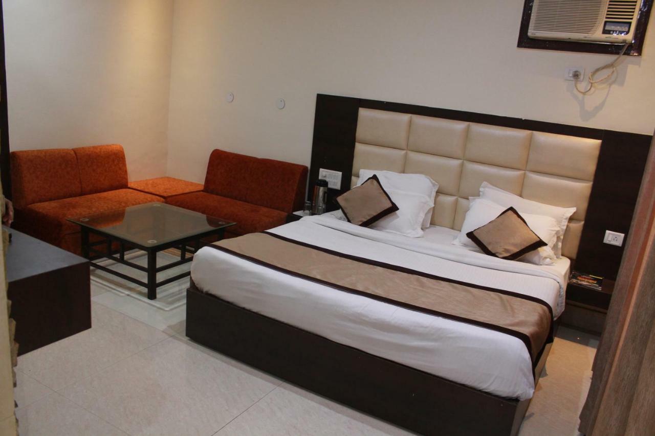 Hotel Mount View Katra  Bagian luar foto