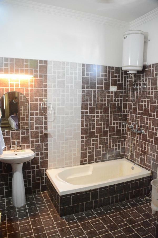 Hotel Mount View Katra  Bagian luar foto