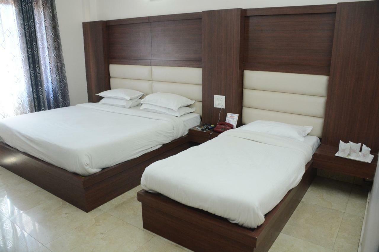 Hotel Mount View Katra  Bagian luar foto