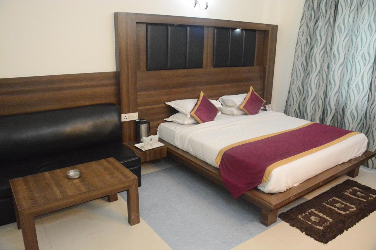 Hotel Mount View Katra  Bagian luar foto