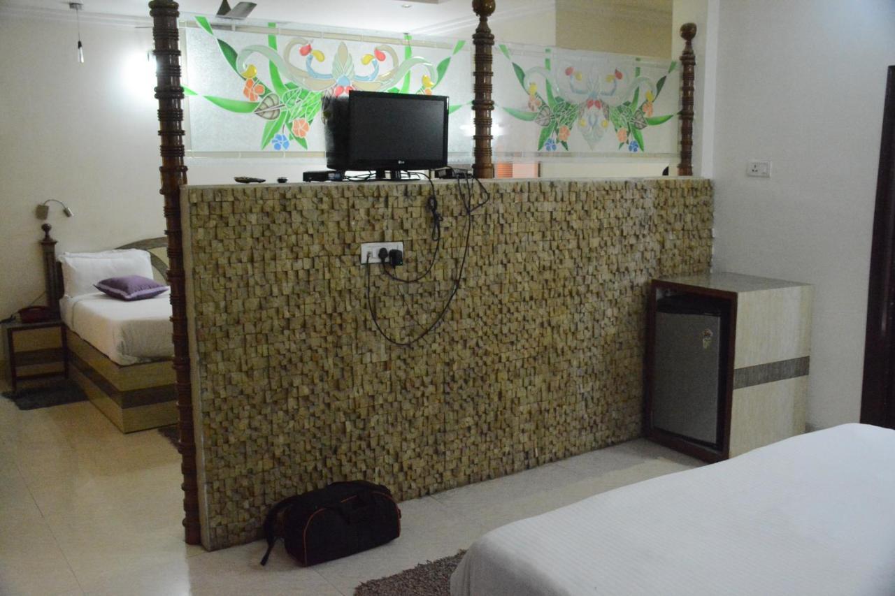 Hotel Mount View Katra  Bagian luar foto